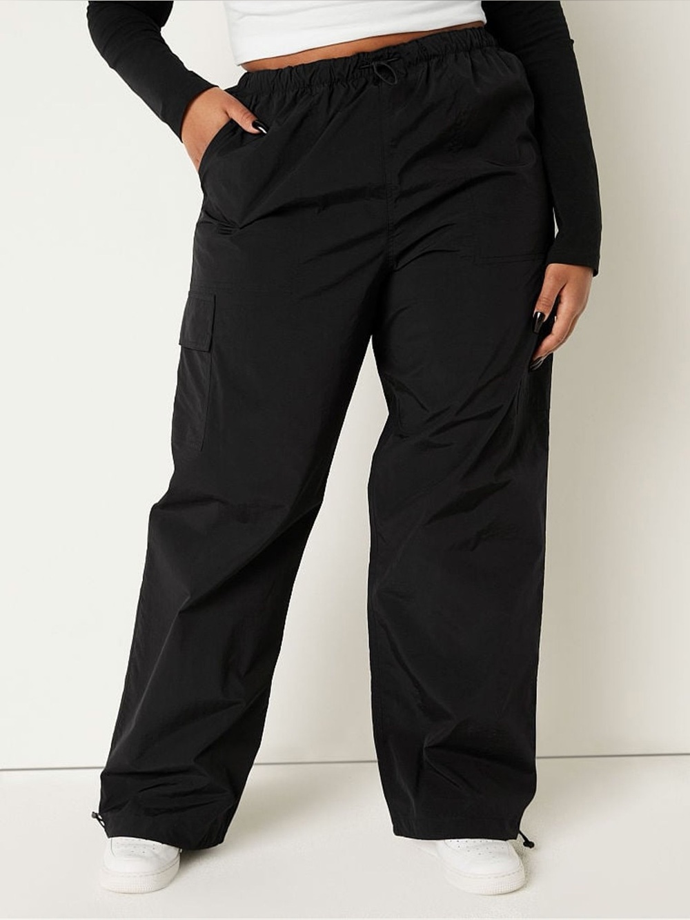 PINK Parachute Pants Black
